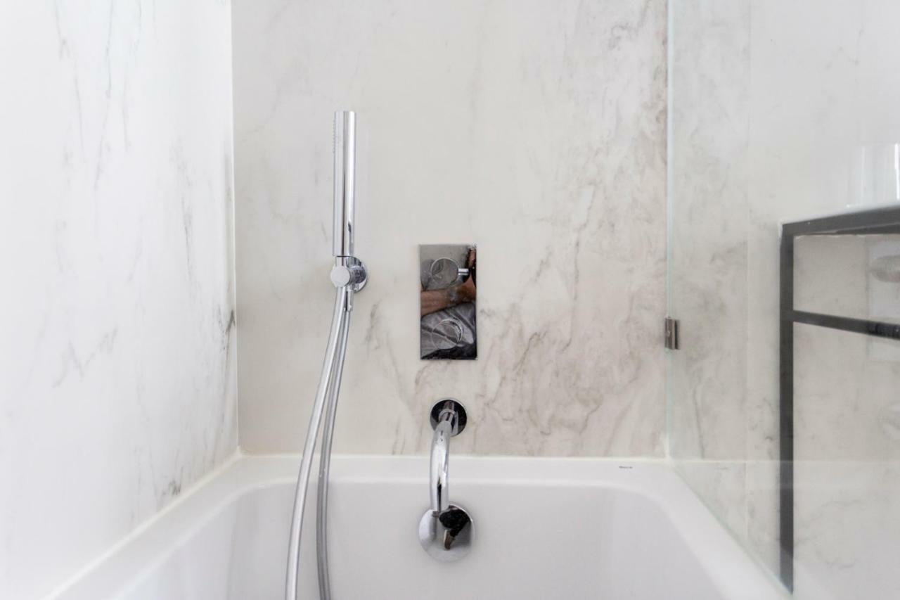 Joivy Wonderful 2Br Flat In The City Centre リスボン エクステリア 写真