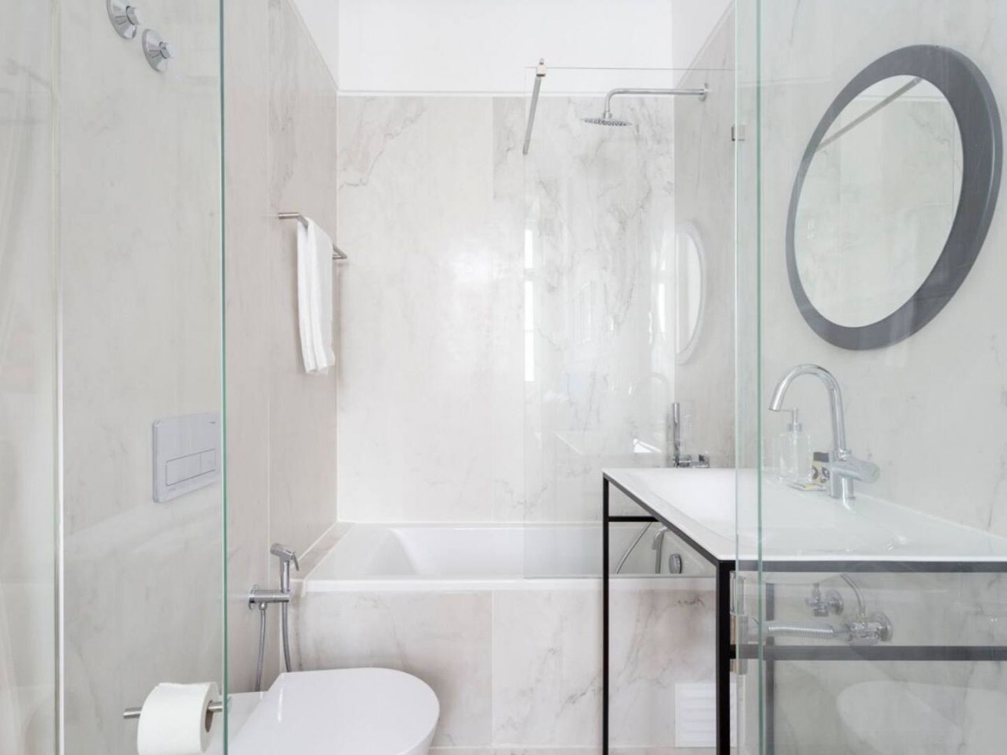Joivy Wonderful 2Br Flat In The City Centre リスボン エクステリア 写真